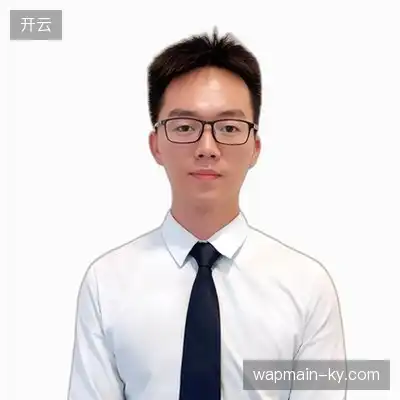 顾诚凡